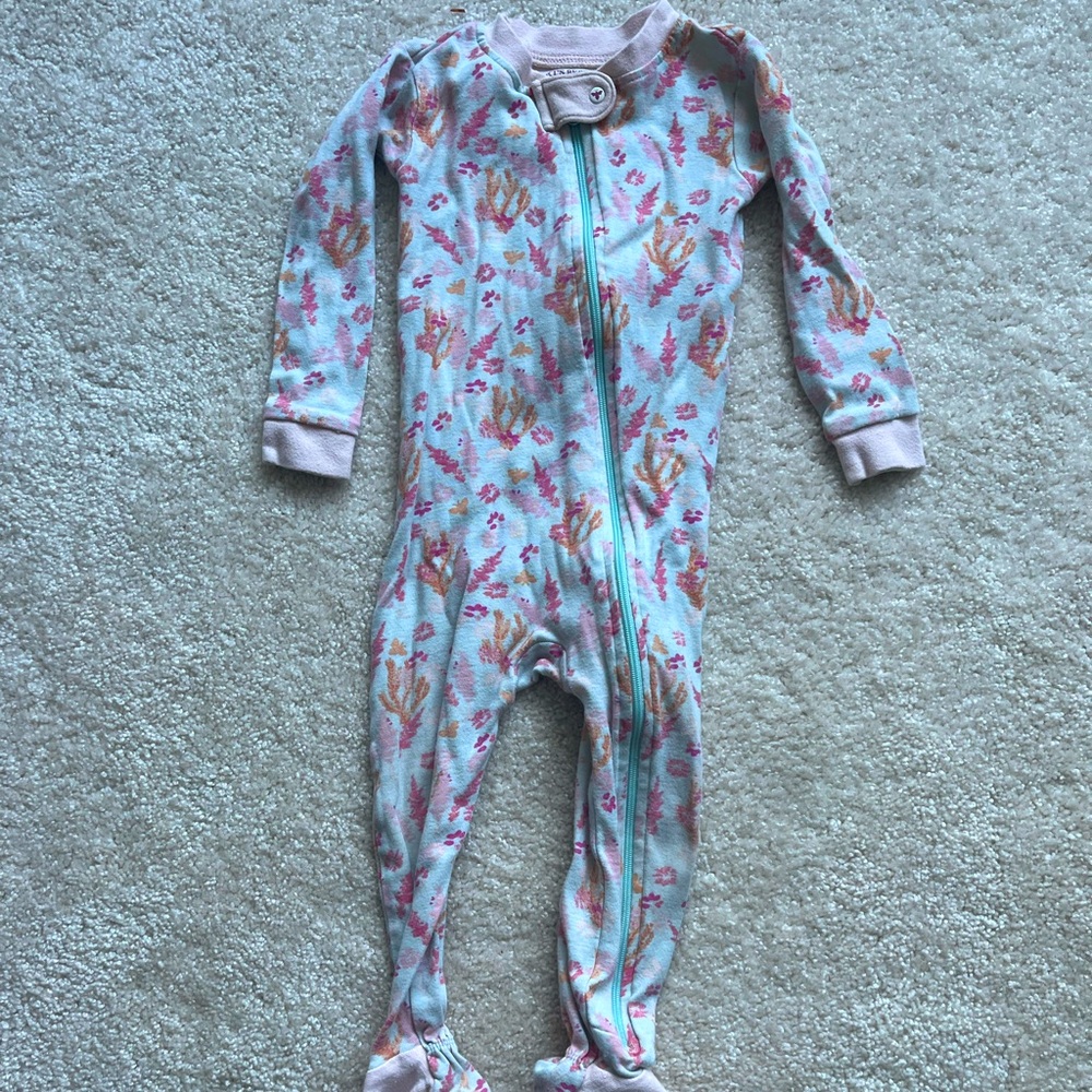 Burt’s Bees Baby Girl Footie Pajamas 18 Months